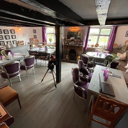 The Raven Suite Henley-on-Thames Exterior photo
